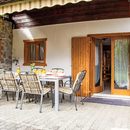 Dominic By Interhome Saclentse