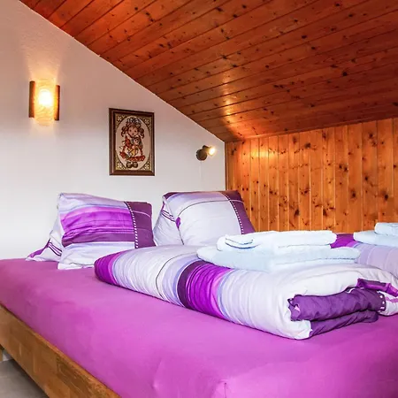 Dominic By Interhome *